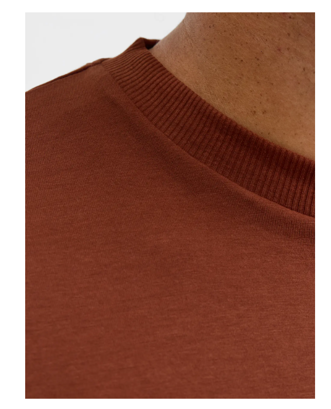 T-shirt CALEB VARSITY