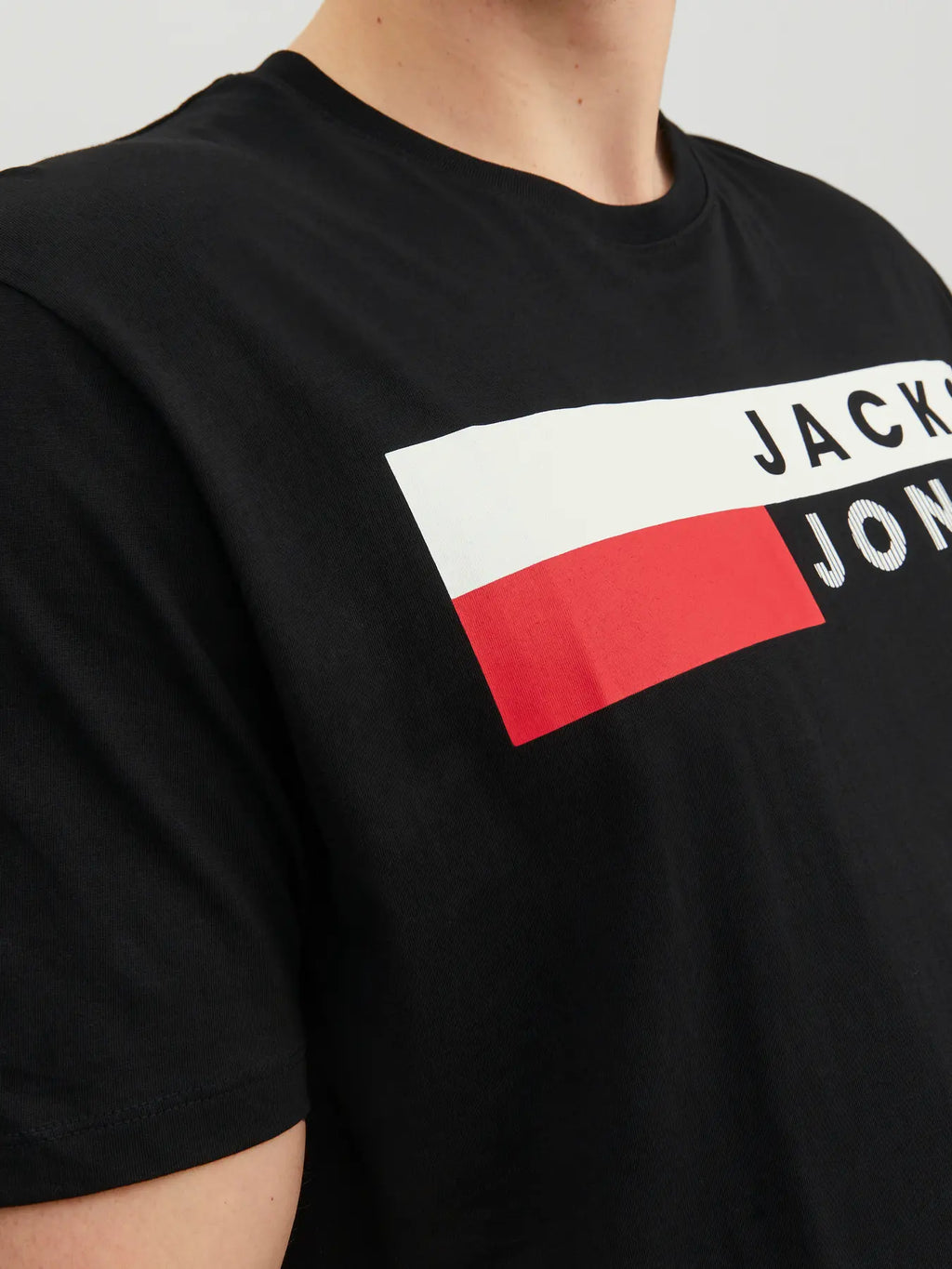 T-Shirt CORP LOGO TEE SS O-NECK
